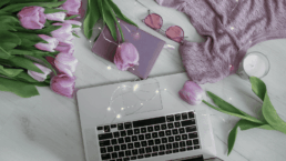 keyboard with tulips